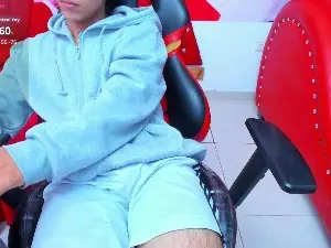 Cam4 Live Sex of alex_474