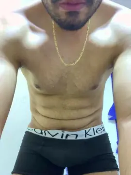 Cam4 Live Porn of Luisfer98