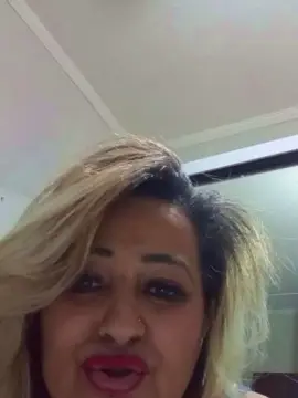 Cam4 Watch Live Sex Cams of Sol75t