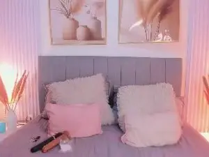 Cam4 Watch Live Sex Cams of _lara1