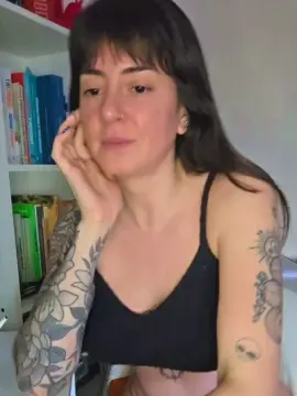 Cam4 Free Live Porn of dandanbarr