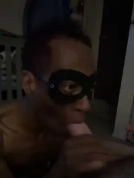 Cam4 Live Sex of Male4anyone81