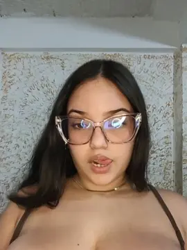 Cam4 Live Sex Cam of Valery2006