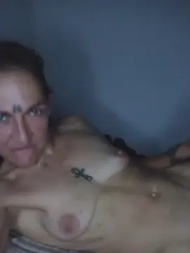 Cam4 Adult Video Chat of manuella19