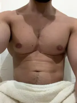 Cam4 Sex Cam of FelipeGutierrez
