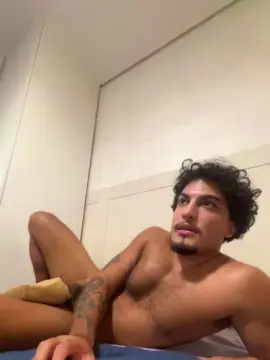 Cam4 Free Porn Cam of hairyshort