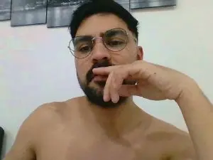 Cam4 Sex Chat of JotaV