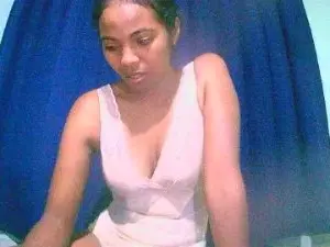 Cam4 Private Sex Chat of Fitiavana8