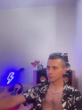Cam4 Live Porn of RebelNick