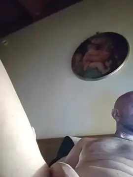 Cam4 Live Sex of CIONDOLONE82