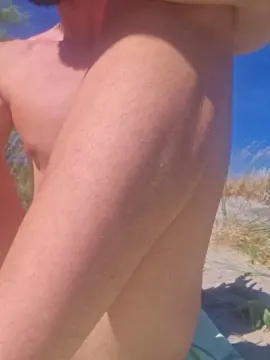 Cam4 Free Live Porn of naturist_XL