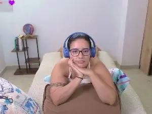 Cam4 Live Sex Cam of blue_moon_