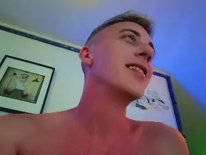 Cam4 Free Live Porn of HuGo4K