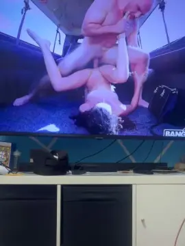 Cam4 Watch Live Sex Cams of ciromh1