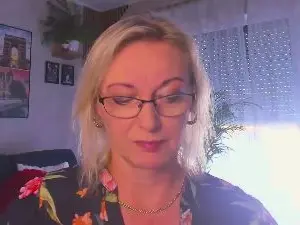 Cam4 Live Porn of VanessaLUX