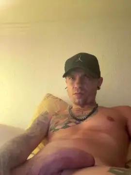 Cam4 Private Sex Chat of Big20cmfelipe