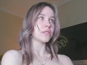 Cam4 Live Sex of ValKirnon