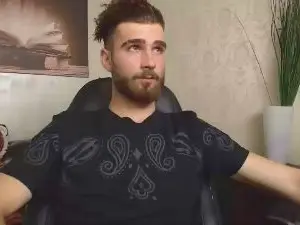 Cam4 Free Live Porn of KyloEast