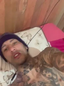Cam4 Free Porn Cam of Gibigs0