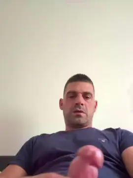 Cam4 Nude Webcam of Mario4you82