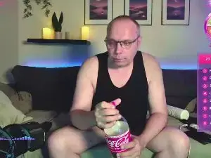 Cam4 Free Live Porn of djShyVibes