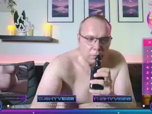 Cam4 Adult Webcam of djShyVibes