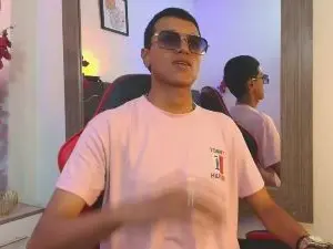 Cam4 Best live sex cam show of Alan_Colthon