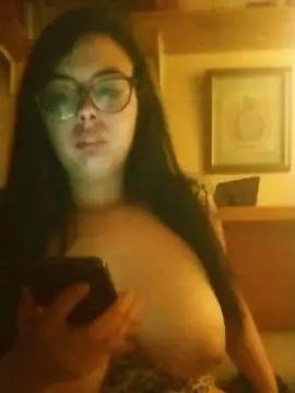 Cam4 Adult Video Chat of Veronicayoung