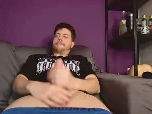 Cam4 Free Porn Cam of aaronlegend