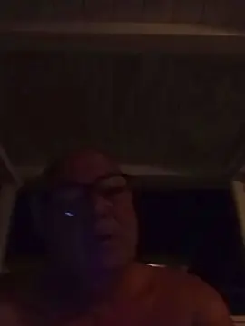 Cam4 Live Porn of minuzzo61