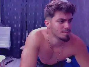 Cam4 Nude Webcam of greekgod19