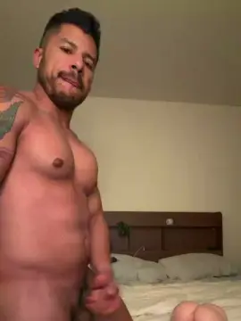 Cam4 Free Live Porn of JohnBrazil001