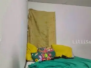 Cam4 Free Live Porn of LiliiSan