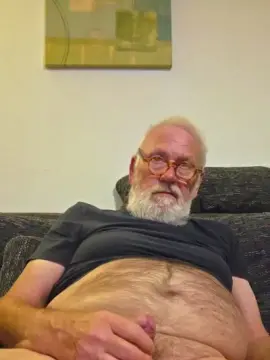Cam4 Nude Webcam of oldiefoyoun3