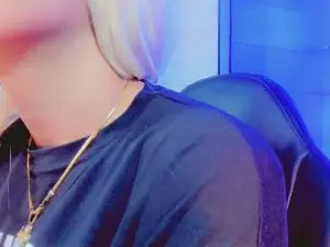 Cam4 Free Live Porn of alessa_mullen