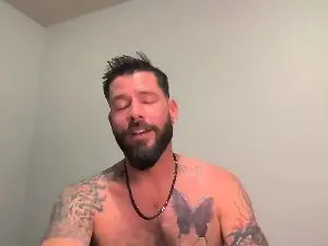 Cam4 Live Porn of KiloOh
