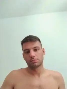 Cam4 Best Webcam of italian_bull1