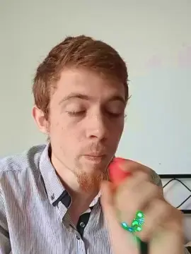 Cam4 Live Porn of DYDOO08