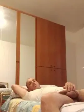 Cam4 Free Live Porn of andrea2533