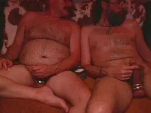 Cam4 Watch Live Sex Cams of desertdudesphx