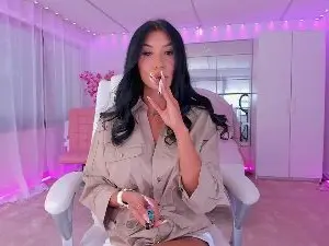 Cam4 Private Sex Chat of Miss__Diamond