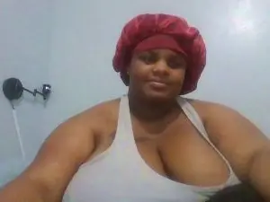 Cam4 Nude Webcam of iamxtinaboo