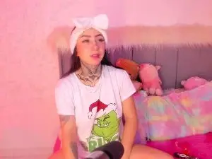 Cam4 Adult Video Chat of lauramillers