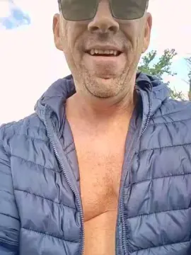 Cam4 Live Sex Cam of dave_naked
