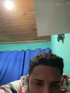 Cam4 Free Live Porn of Gleisoooon