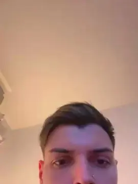 Cam4 Live Sex of ThomasRM98
