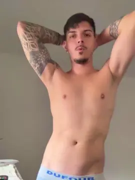 Cam4 Watch Live Sex Cams of ThomasRM98