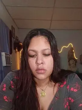 Cam4 Private Sex Chat of hosanna1
