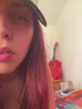 Cam4 Live Porn of Reedgyal