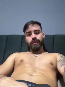 Cam4 Watch Live Sex Cams of Vilengo23